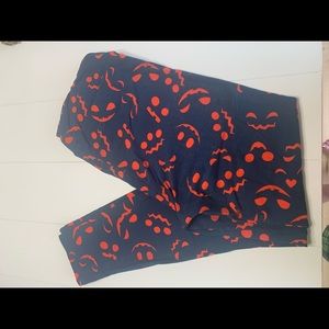 LuLaroe leggings Tall and Curvy